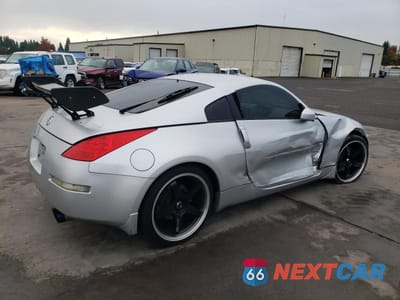 Trzecie zdjęcie samochodu z tyłu: 2006 NISSAN 350Z COUPE VIN:JN1AZ34D96M303744 - miniatura
