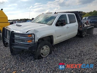 2019 CHEVROLET SILVERADO FLAT BED TRUCK 1GB4KWCY6KF162817 - główne zdjęcie licytacji z USA - miniatura