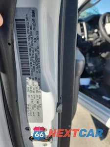 Zdjęcie 12 z 12 samochodu: 2017 RAM 1500 ST VIN:3C6JR6DG0HG656203 - miniatura