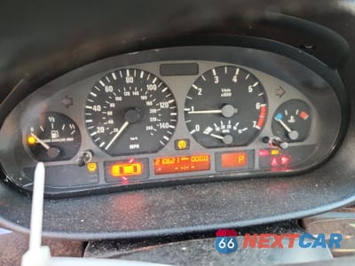 Zdjęcie 9 z 12 samochodu: 2002 BMW 325 I VIN:WBAET37462NG76921 - miniatura