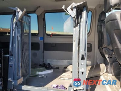 Zdjęcie 6 z 10 samochodu: 2014 MERCEDES BENZ SPRINTER DELIVERY VAN VIN:WDZPE7DC2E5904052 - miniatura