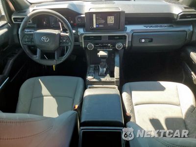 Zdjęcie 8 z 16 samochodu: 2025 TOYOTA TACOMA DOUBLE CAB VIN:3TMKB5FN5SM049066 - miniatura