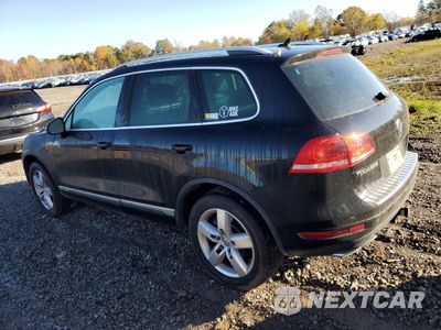 Drugie zdjęcie samochodu z przodu: 2013 VOLKSWAGEN TOUAREG V6 TDI VIN:WVGEP9BP8DD004176 - miniatura