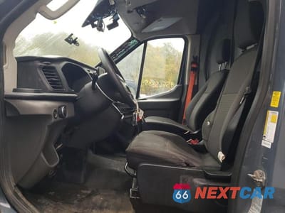 Zdjęcie 7 z 13 samochodu: 2020 FORD TRANSIT T-250 - CARGO VAN *** PRIOR FLEET * SOME FUSES MISSING *** VIN:1FTBR3X83LKB04308 - miniatura