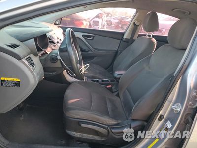 Zdjęcie 7 z 13 samochodu: 2016 HYUNDAI ELANTRA SE VIN:5NPDH4AE1GH750077 - miniatura