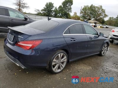 Trzecie zdjęcie samochodu z tyłu: 2019 MERCEDES-BENZ CLA 250 4MATIC VIN:WDDSJ4GBXKN741272 - miniatura