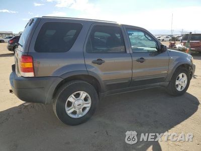 Trzecie zdjęcie samochodu z tyłu: 2002 FORD ESCAPE XLT VIN:1FMCU03152KD67923 - miniatura