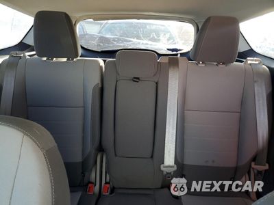Zdjęcie 10 z 13 samochodu: 2015 FORD ESCAPE SE VIN:1FMCU9GX2FUB97520 - miniatura