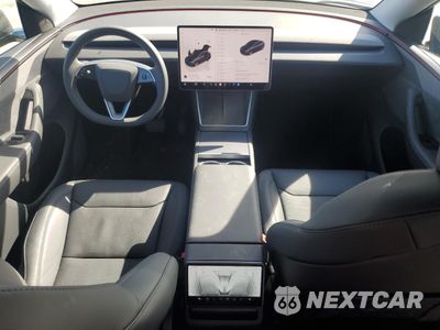 Zdjęcie 8 z 12 samochodu: 2026 TESLA MODEL Y VIN:7SAYGDEE6TA461316 - miniatura