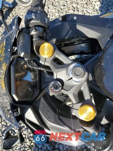 Zdjęcie 7 z 9 samochodu: 2025 KAWASAKI ZX400 P VIN:ML5ZXCP1XSDA42638 - miniatura