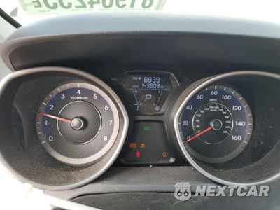 Zdjęcie 9 z 12 samochodu: 2013 HYUNDAI ELANTRA GLS VIN:KMHDH4AE8DU893931 - miniatura