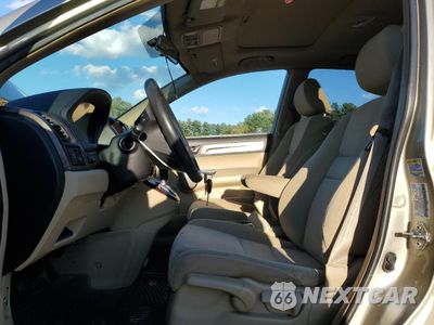 Zdjęcie 7 z 13 samochodu: 2009 HONDA CR-V EX VIN:5J6RE48519L005259 - miniatura