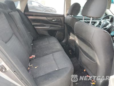 Zdjęcie 10 z 14 samochodu: 2016 NISSAN ALTIMA 2.5 VIN:1N4AL3AP0GN308586 - miniatura