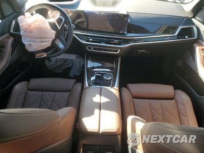 Zdjęcie 8 z 13 samochodu: 2025 BMW X5 XDRIVE40I VIN:5UX23EU04S9W50857 - miniatura