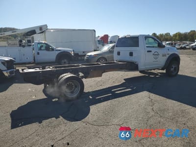 Trzecie zdjęcie samochodu z tyłu: 2018 RAM 5500 VIN:3C7WRMDJ7JG244030 - miniatura