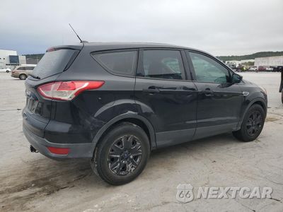 Trzecie zdjęcie samochodu z tyłu: 2016 FORD ESCAPE S VIN:1FMCU0F7XGUB04158 - miniatura
