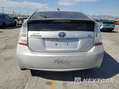 Zdjęcie 6 z 12 samochodu: 2010 TOYOTA PRIUS VIN:JTDKN3DU0A0056689 - miniatura
