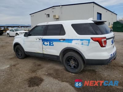 Drugie zdjęcie samochodu z przodu: 2016 FORD EXPLORER POLICE INTERCEPTOR VIN:1FM5K8AT7GGA86735 - miniatura