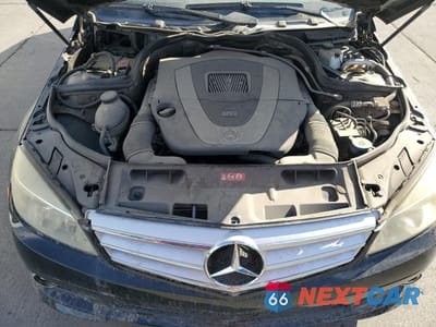 Zdjęcie 11 z 12 samochodu: 2010 MERCEDES-BENZ C 350 VIN:WDDGF5GB9AF463602 - miniatura