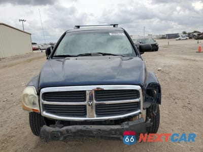 Piąte zdjęcie samochodu w środku: 2004 DODGE DURANGO LIMITED VIN:1D8HB58D54F224645 - miniatura