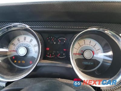 Zdjęcie 9 z 11 samochodu: 2010 FORD MUSTANG VIN:1ZVBP8AN1A5166798 - miniatura