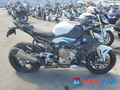 2024 BMW S 1000 R WB10E5305R6J50073 - główne zdjęcie licytacji z USA - miniatura