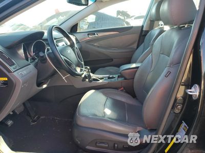 Zdjęcie 7 z 13 samochodu: 2013 HYUNDAI SONATA HYBRID VIN:KMHEC4A41DA099803 - miniatura