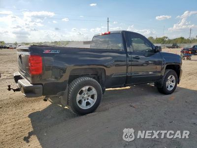 Trzecie zdjęcie samochodu z tyłu: 2017 CHEVROLET SILVERADO K1500 LT VIN:1GCNKREC9HZ368417 - miniatura
