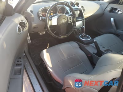 Zdjęcie 8 z 12 samochodu: 2005 NISSAN 350Z ROADSTER VIN:JN1AZ36A75M752003 - miniatura