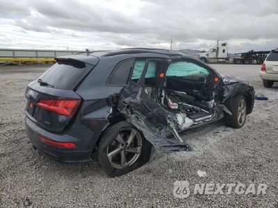 Trzecie zdjęcie samochodu z tyłu: 2020 AUDI Q5 TITANIUM PREMIUM PLUS VIN:WA1ENAFY8L2074912 - miniatura