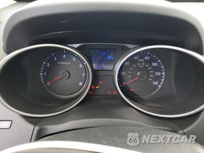 Zdjęcie 9 z 14 samochodu: 2013 HYUNDAI TUCSON GLS VIN:KM8JU3AC1DU651327 - miniatura