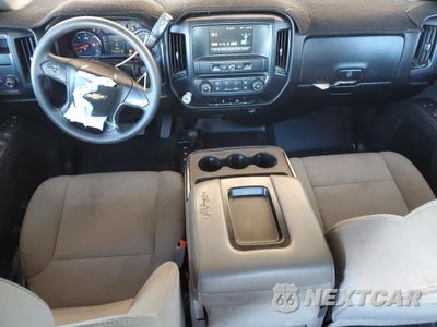 Zdjęcie 8 z 15 samochodu: 2018 CHEVROLET SILVERADO K1500 VIN:1GCVKNEC5JZ220022 - miniatura