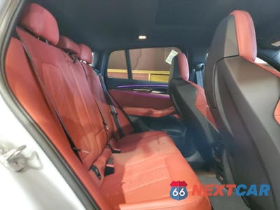 Zdjęcie 11 z 13 samochodu: 2023 BMW X4 M VIN:5YM23EC00P9R49439 - miniatura