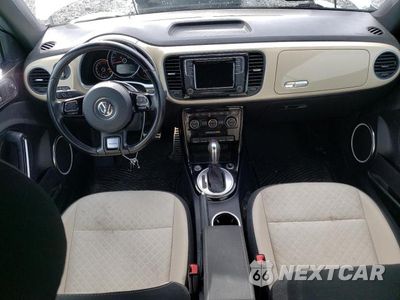 Zdjęcie 8 z 13 samochodu: 2019 VOLKSWAGEN BEETLE S VIN:3VW5DAAT8KM503202 - miniatura