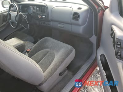 Zdjęcie 8 z 14 samochodu: 1998 DODGE DAKOTA VIN:1B7GL22Y6WS577021 - miniatura