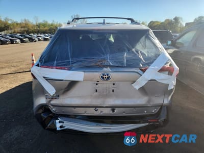 Zdjęcie 6 z 12 samochodu: 2021 TOYOTA RAV4 PRIME SE VIN:JTMAB3FV4MD072935 - miniatura