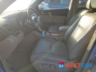 Zdjęcie 7 z 12 samochodu: 2009 TOYOTA HIGHLANDER HYBRID LIMITED VIN:JTEEW44AX92034099 - miniatura