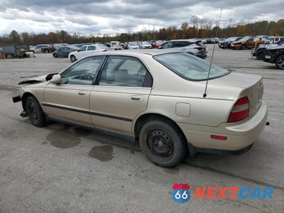 Drugie zdjęcie samochodu z przodu: 1995 HONDA ACCORD LX VIN:1HGCD5535SA102488 - miniatura