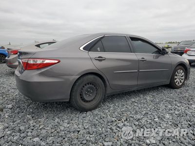 Trzecie zdjęcie samochodu z tyłu: 2015 TOYOTA CAMRY HYBRID VIN:4T1BD1FK5FU152171 - miniatura