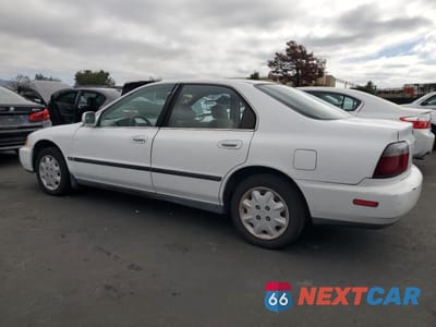 Drugie zdjęcie samochodu z przodu: 1997 HONDA ACCORD LX VIN:1HGCD5636VA093013 - miniatura