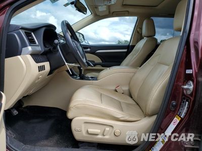 Zdjęcie 7 z 13 samochodu: 2015 TOYOTA HIGHLANDER XLE VIN:5TDKKRFH8FS057833 - miniatura