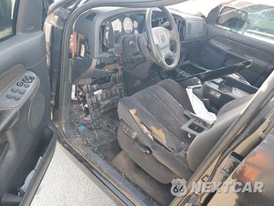 Zdjęcie 8 z 12 samochodu: 2003 DODGE RAM 1500 S VIN:1D7HA18N43S179356 - miniatura