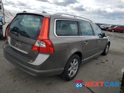 Trzecie zdjęcie samochodu z tyłu: 2008 VOLVO V70 3.2 VIN:YV1BW982881041106 - miniatura