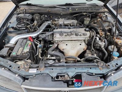 Zdjęcie 11 z 13 samochodu: 1997 HONDA ACCORD EX VIN:1HGCD5656VA021441 - miniatura