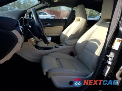 Zdjęcie 7 z 12 samochodu: 2019 MERCEDES-BENZ CLA 250 VIN:WDDSJ4EB7KN750806 - miniatura