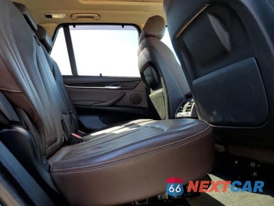 Zdjęcie 11 z 13 samochodu: 2014 BMW X5 XDRIVE35I VIN:5UXKR0C50E0K43495 - miniatura