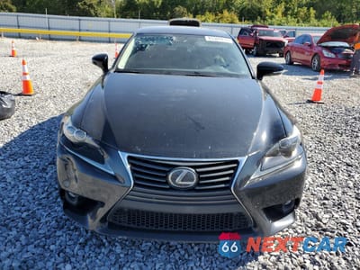 Piąte zdjęcie samochodu w środku: 2016 LEXUS IS 200T VIN:JTHBA1D24G5021498 - miniatura