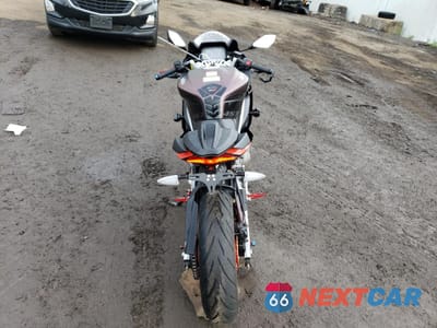 Czwarte zdjęcie samochodu z boku: 2025 APRILIA RS 457 VIN:ZD4XEUA04S6002103 - miniatura