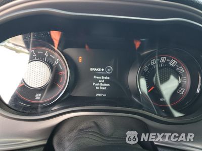 Zdjęcie 9 z 14 samochodu: 2023 DODGE CHALLENGER R/T VIN:2C3CDZBT8PH665431 - miniatura