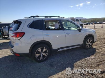 Trzecie zdjęcie samochodu z tyłu: 2019 SUBARU FORESTER TOURING VIN:JF2SKAWC1KH539694 - miniatura